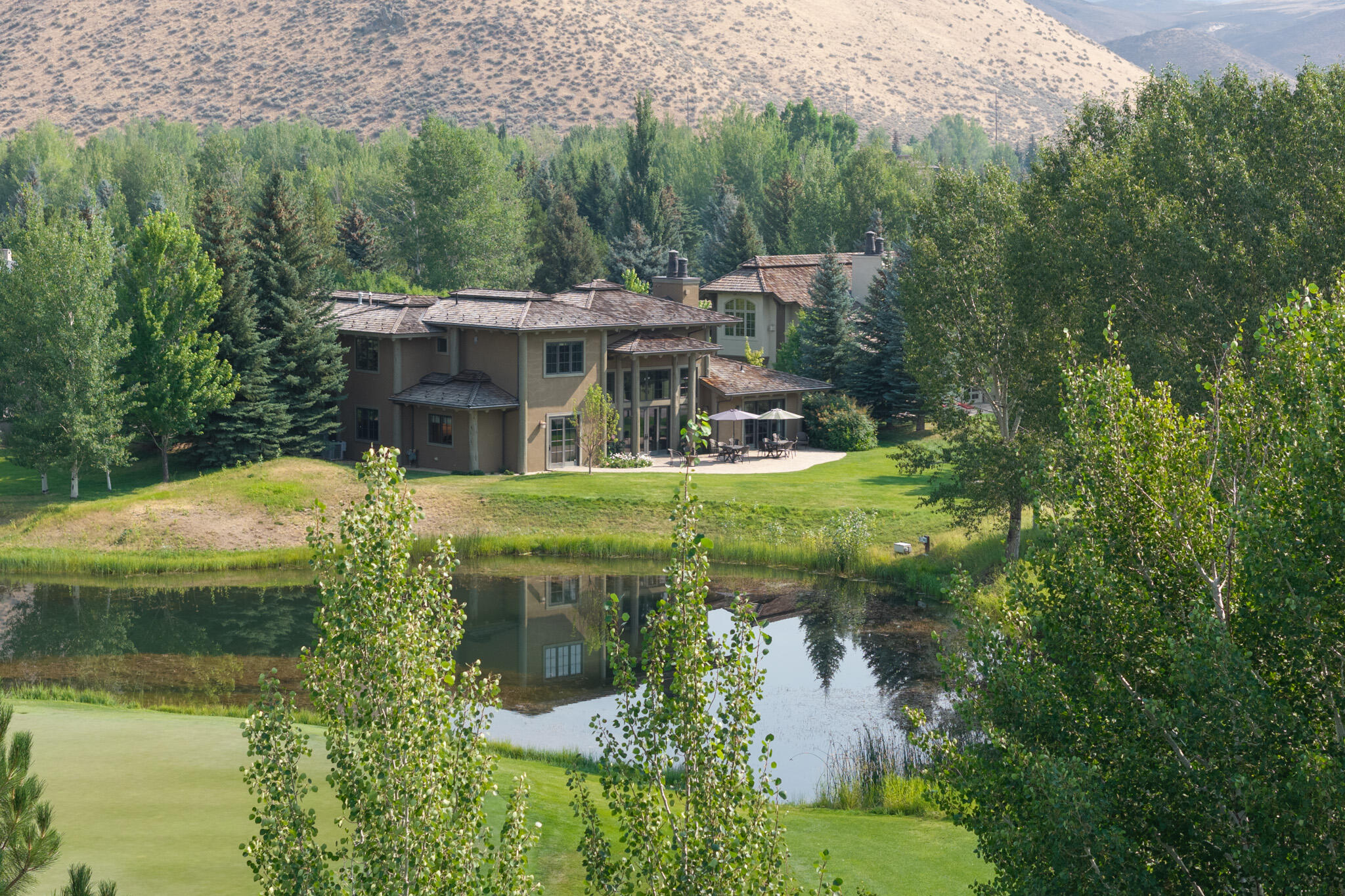 2 Streamside Dr Property Photo 40