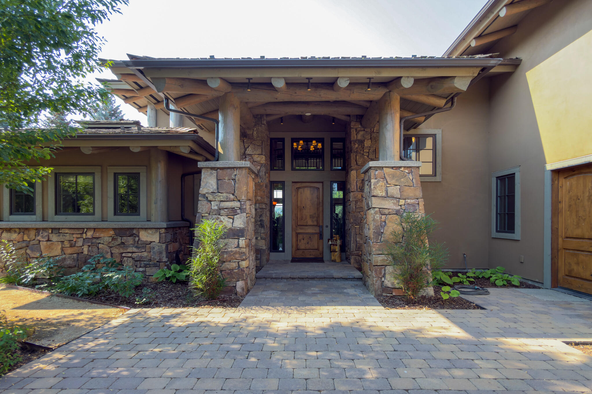 2 Streamside Dr Property Photo 49