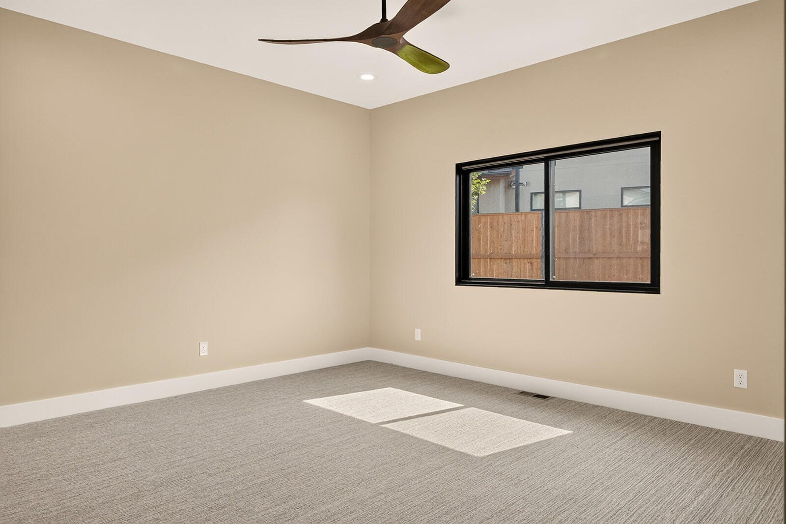 471 Maple Ridge Loop Property Photo 31