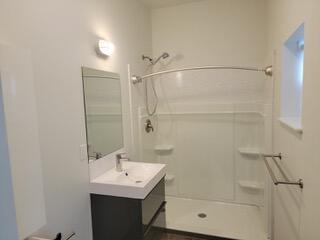 121 Honeysuckle St Property Photo 27