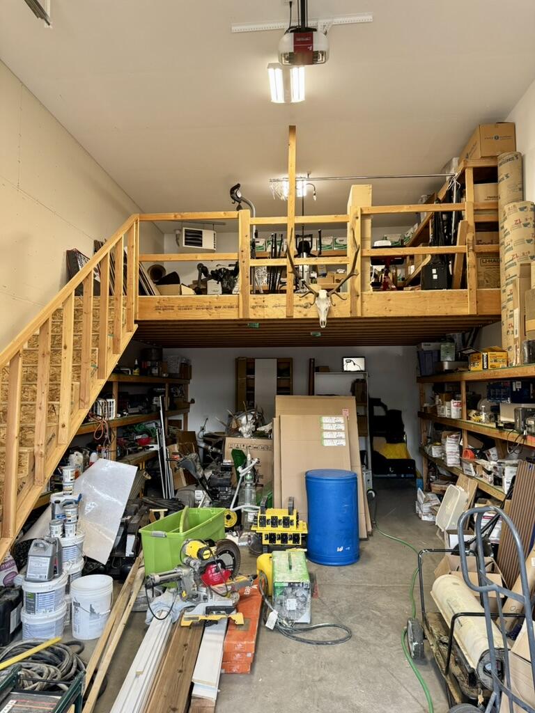 38 Gannett Rd Property Photo 4