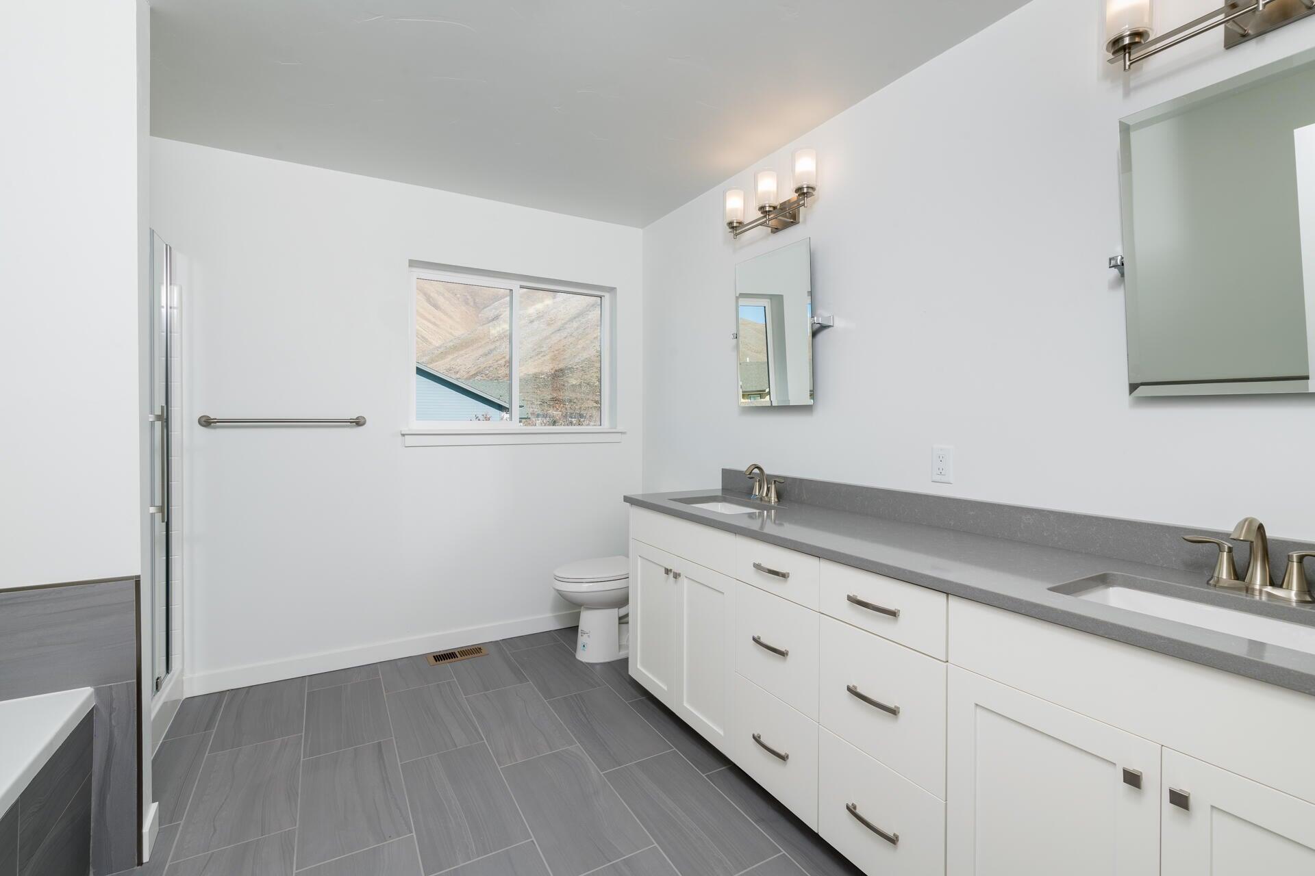 807 Countryside Blvd Property Photo 25