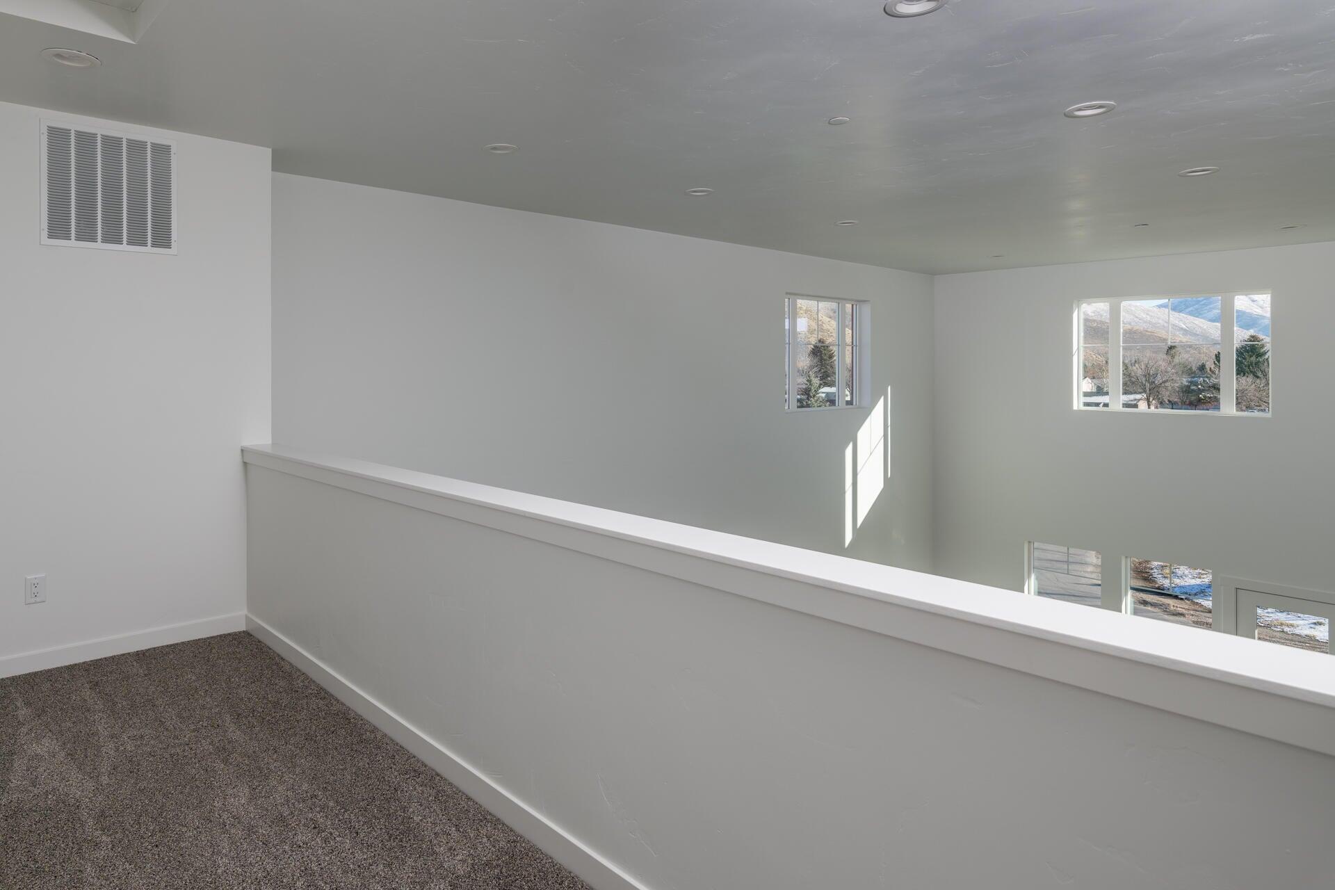 807 Countryside Blvd Property Photo 31