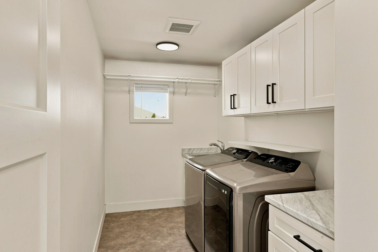 321 Gray's Starlight Dr Property Photo 23