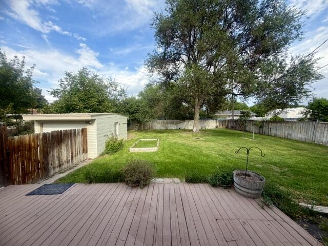 344 Pierce St Property Photo 3