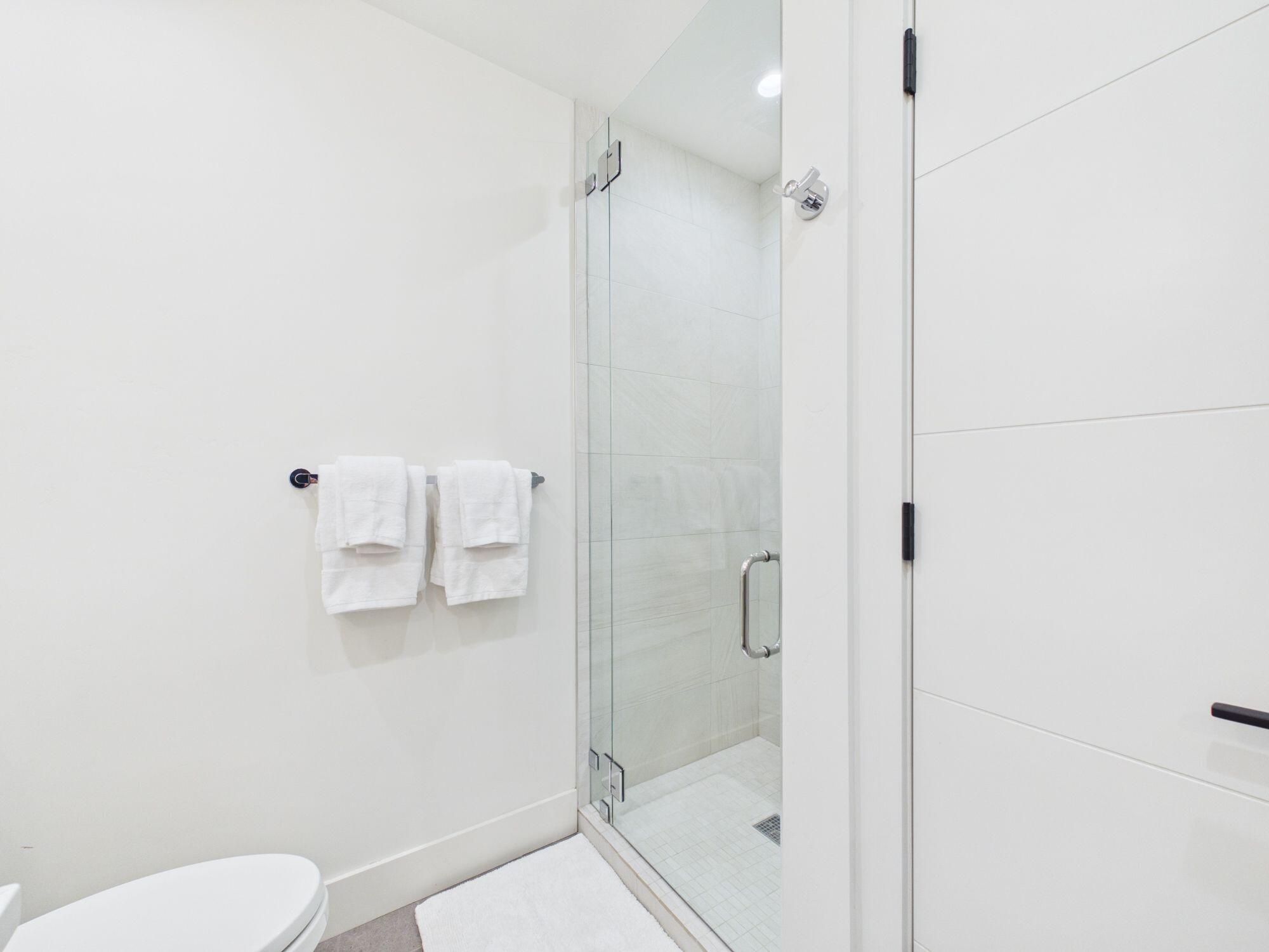 1573 Snow Creek Condo Dr Property Photo 8