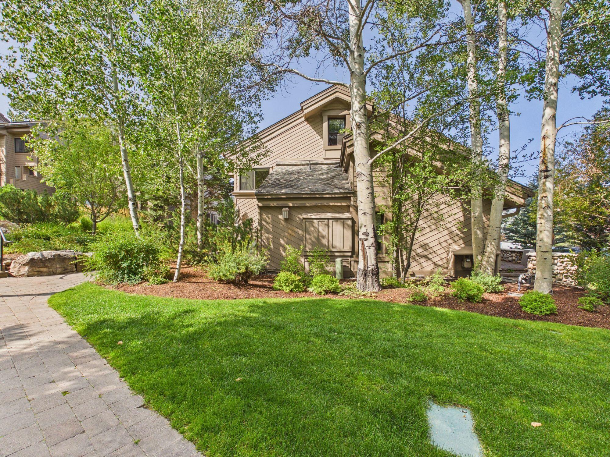 1573 Snow Creek Condo Dr Property Photo 33