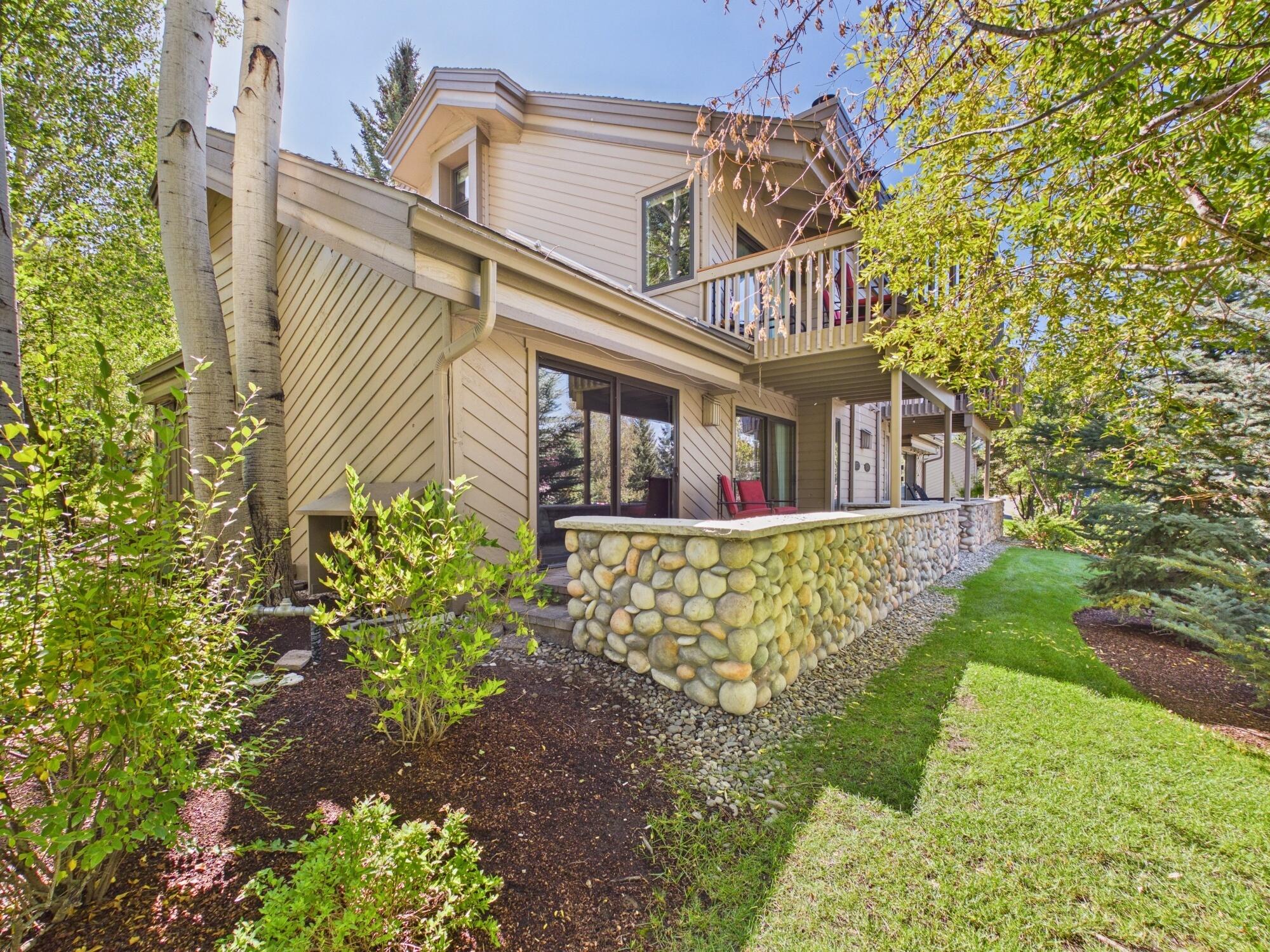 1573 Snow Creek Condo Dr Property Photo 35