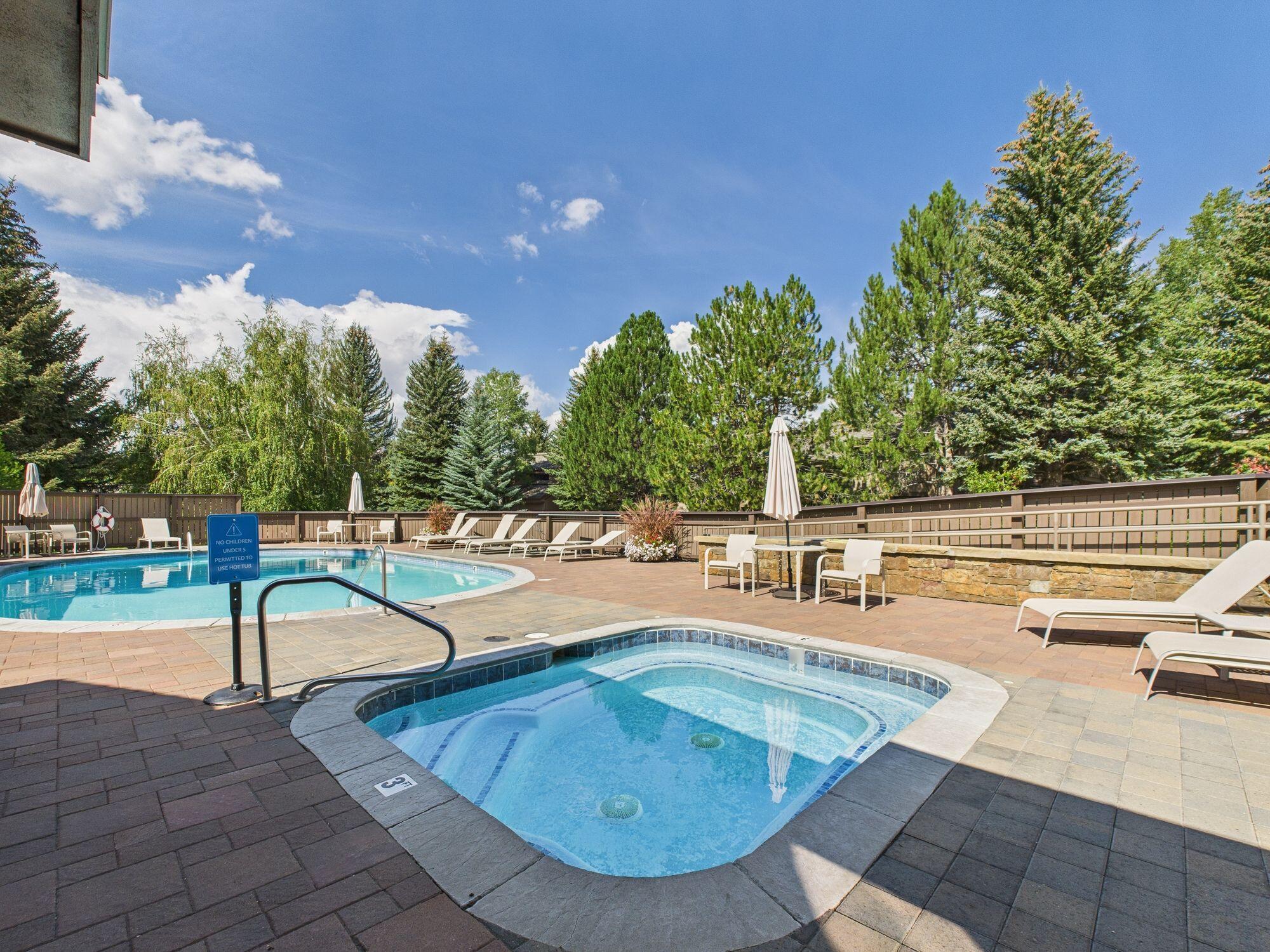 1573 Snow Creek Condo Dr Property Photo 43