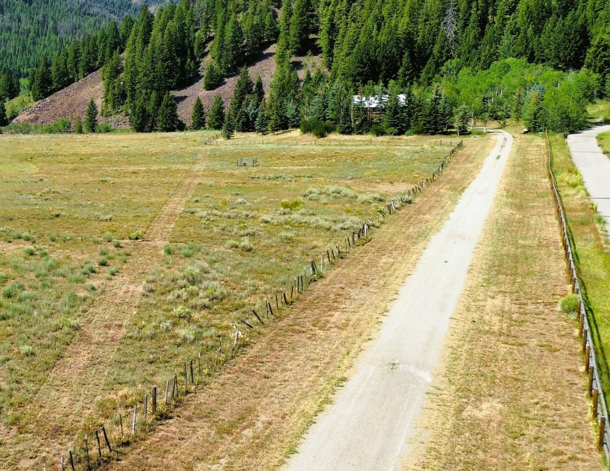 13552 State Highway 75 Property Photo 6
