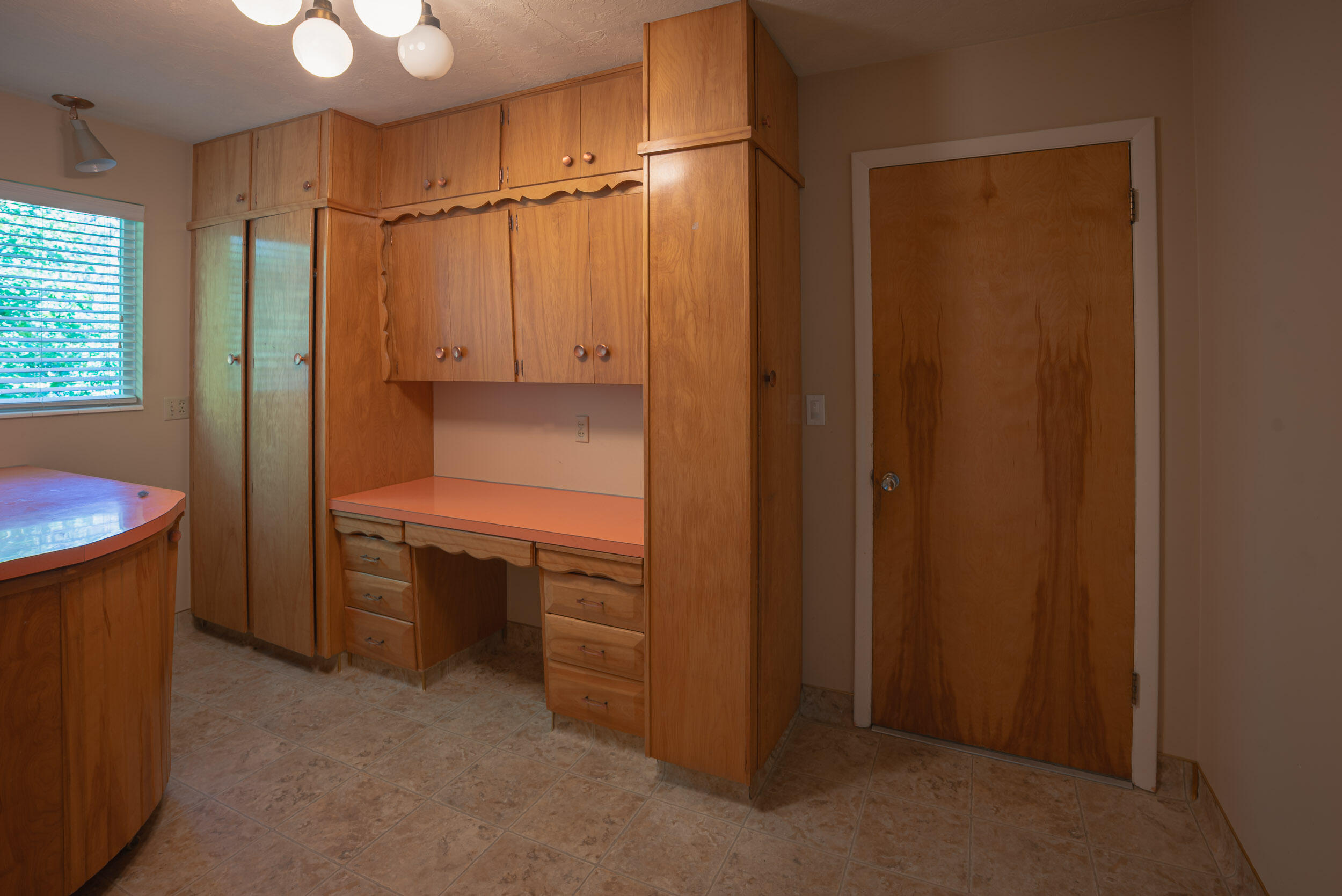 3939 N U.s. 93 Property Photo 14