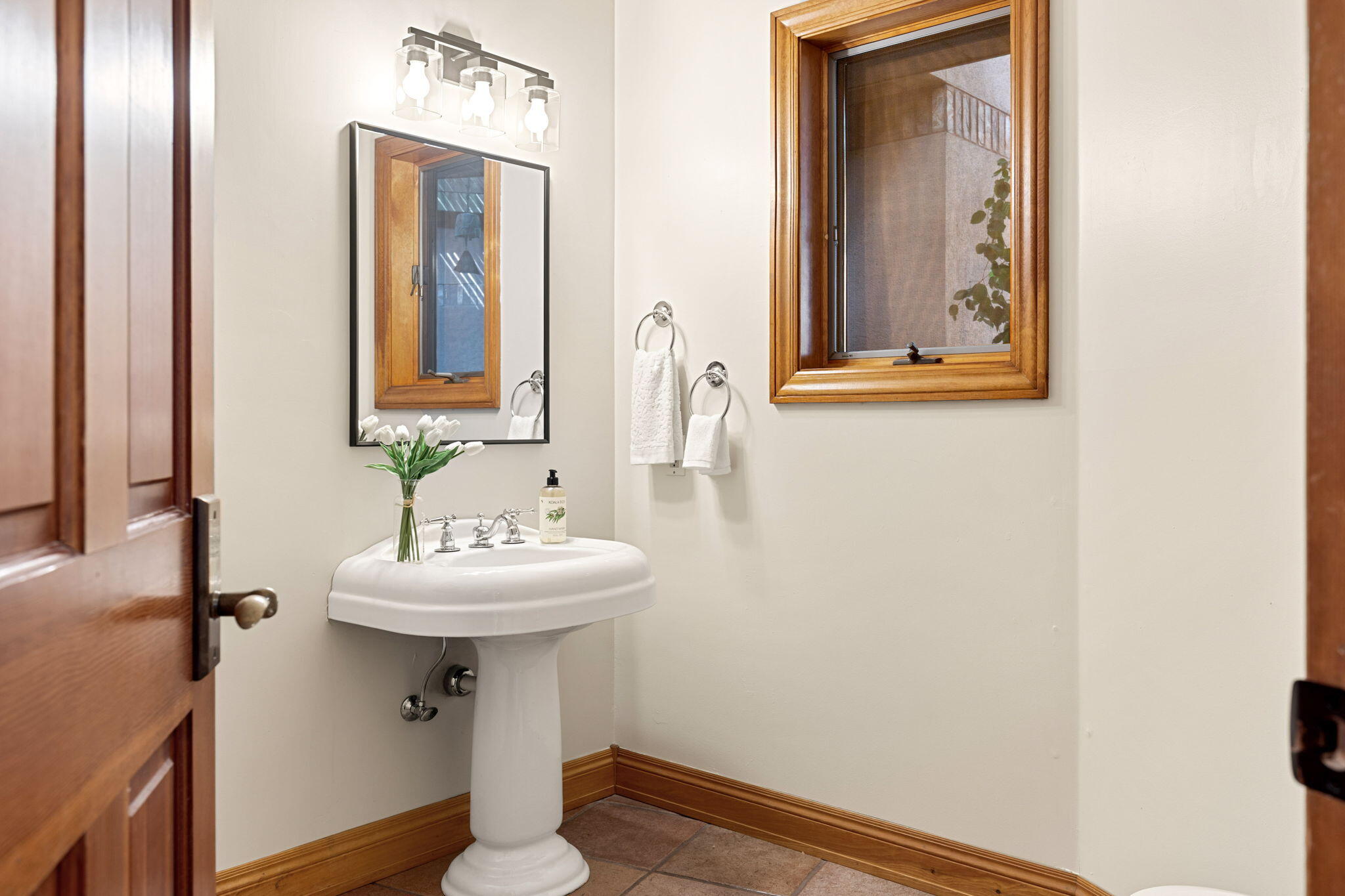 2985 N Holl Dr Property Photo 29