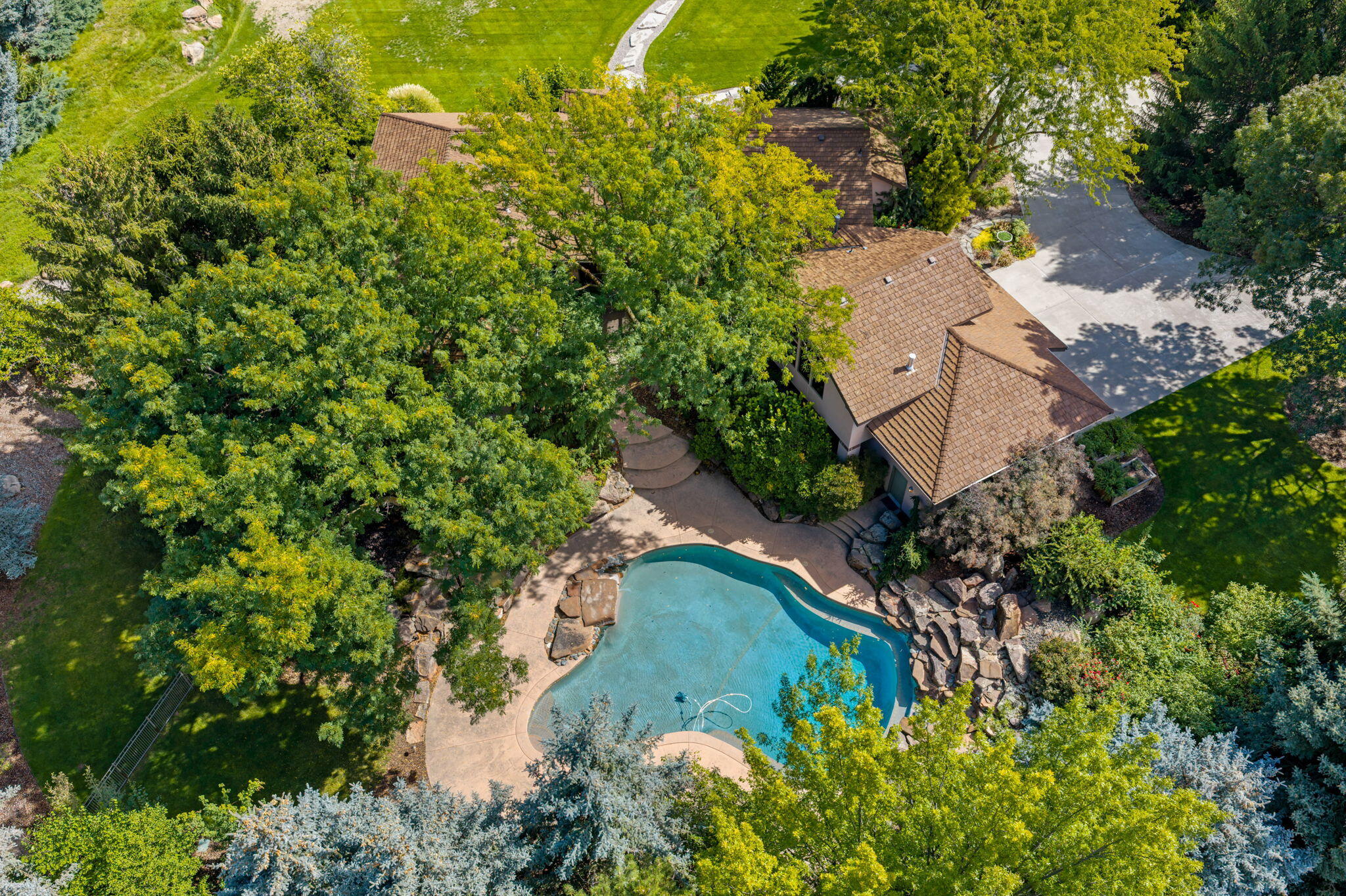 2985 N Holl Dr Property Photo 43