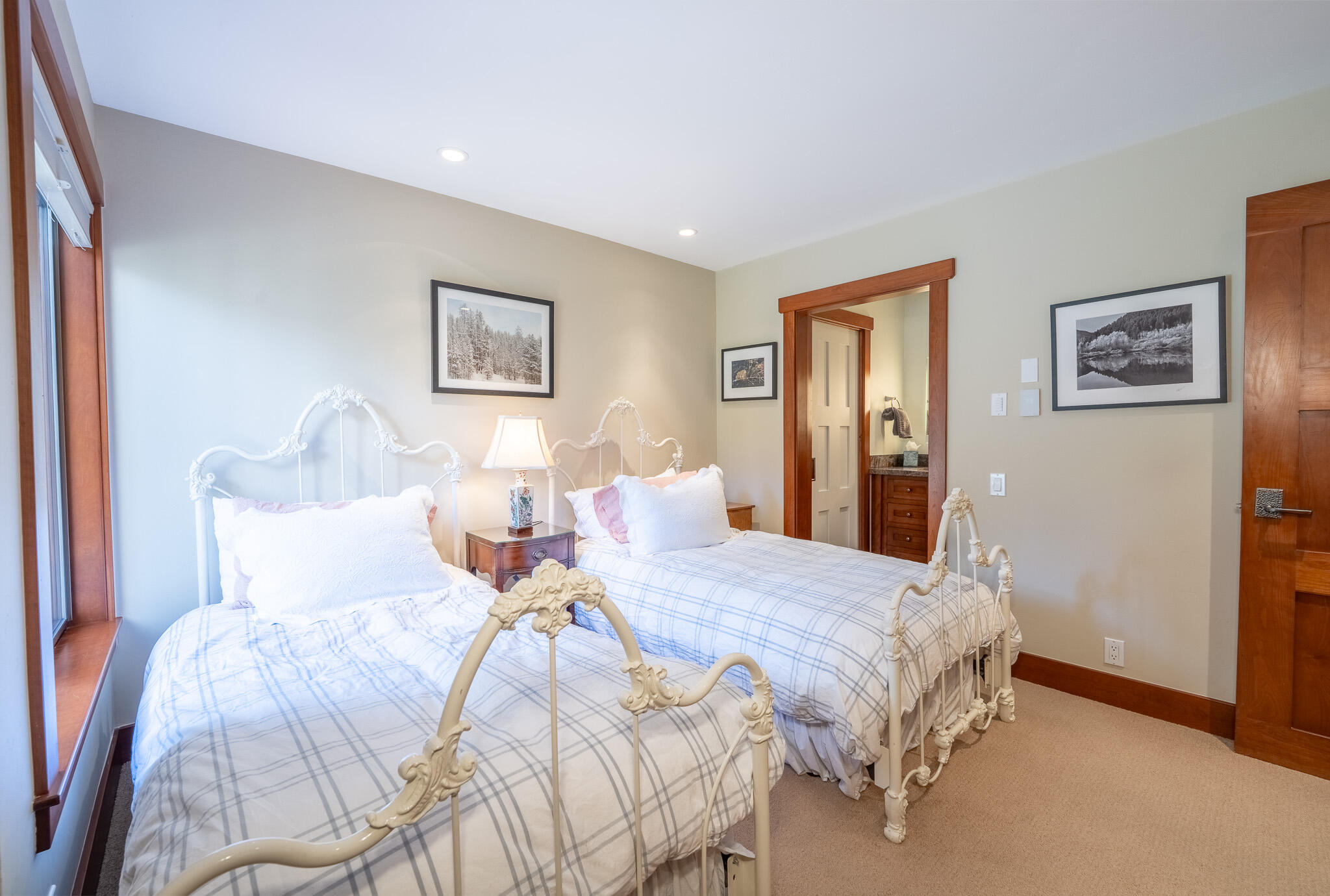 1522 Snow Creek Condo Dr Property Photo 17