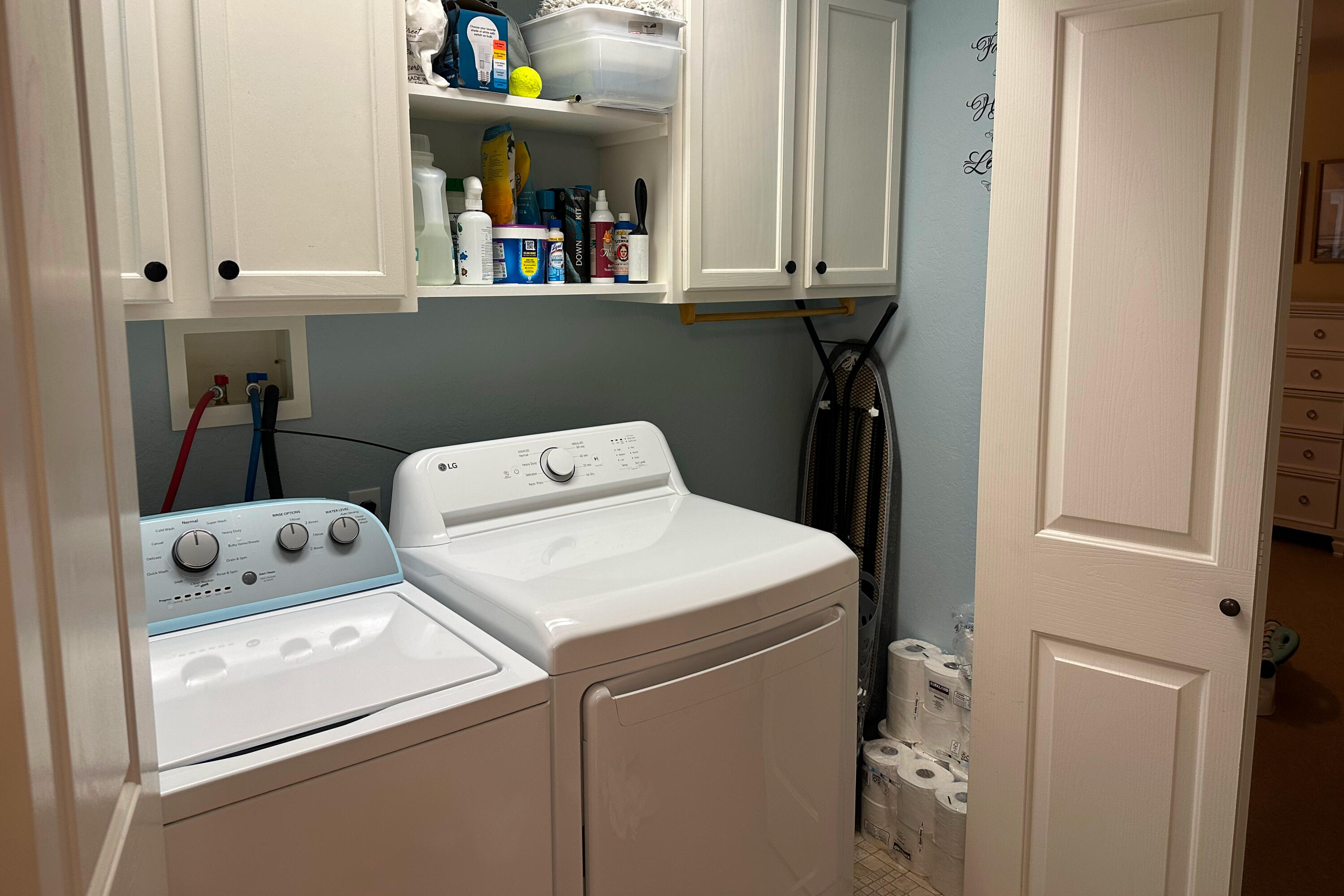 3231 Woodside Blvd Property Photo 23