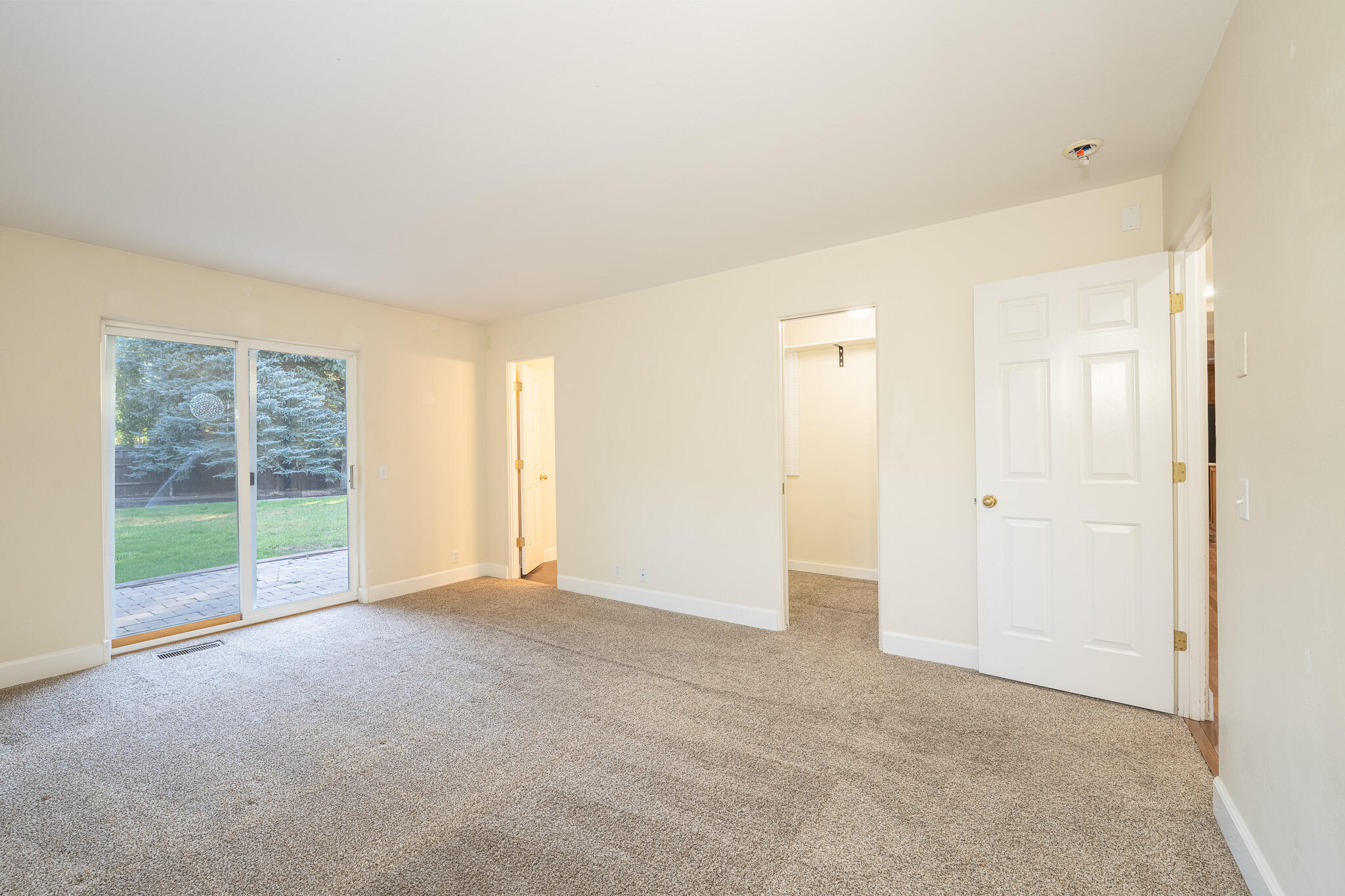 1830 Northridge Dr Property Photo 10