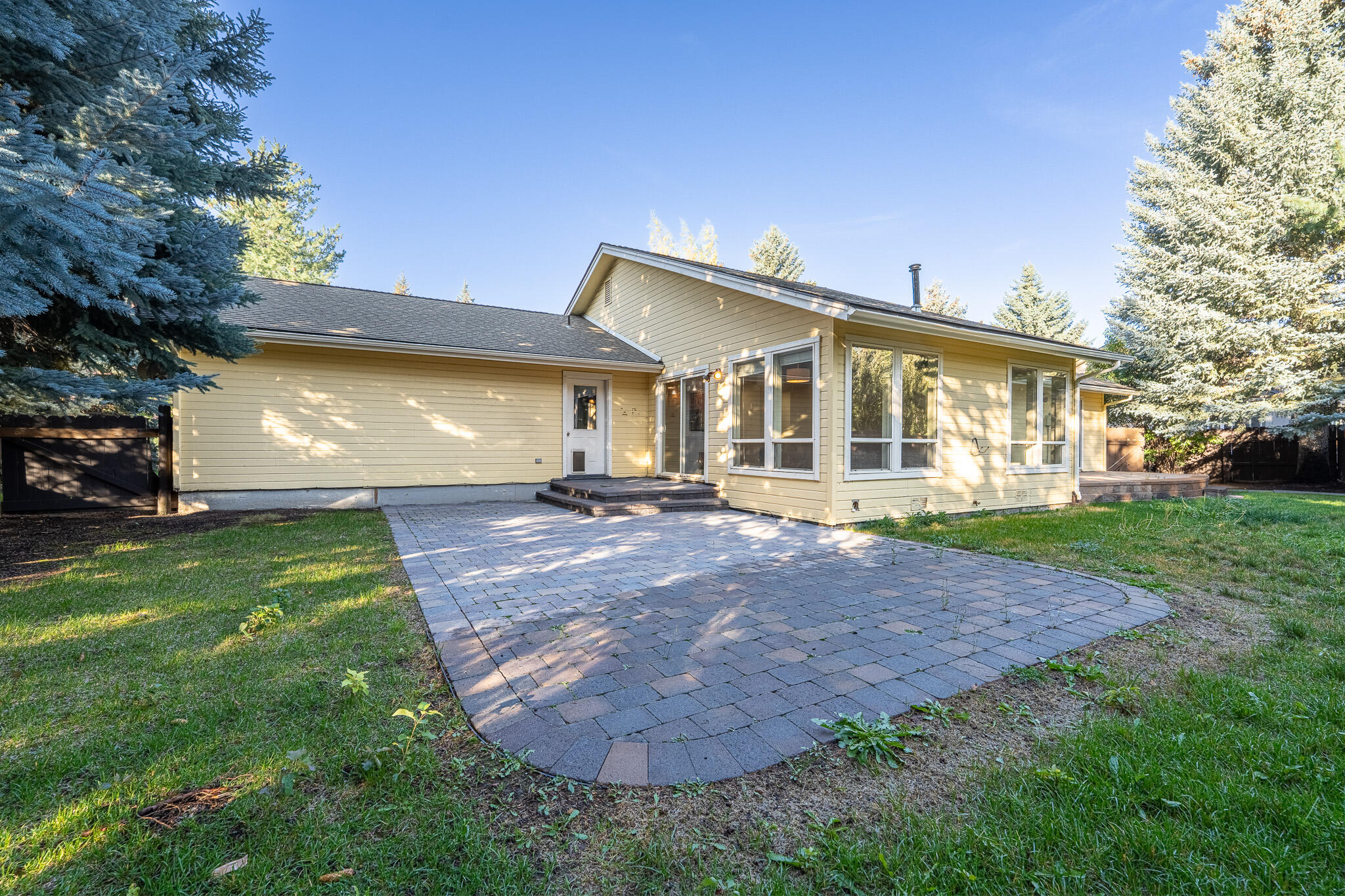 1830 Northridge Dr Property Photo 22