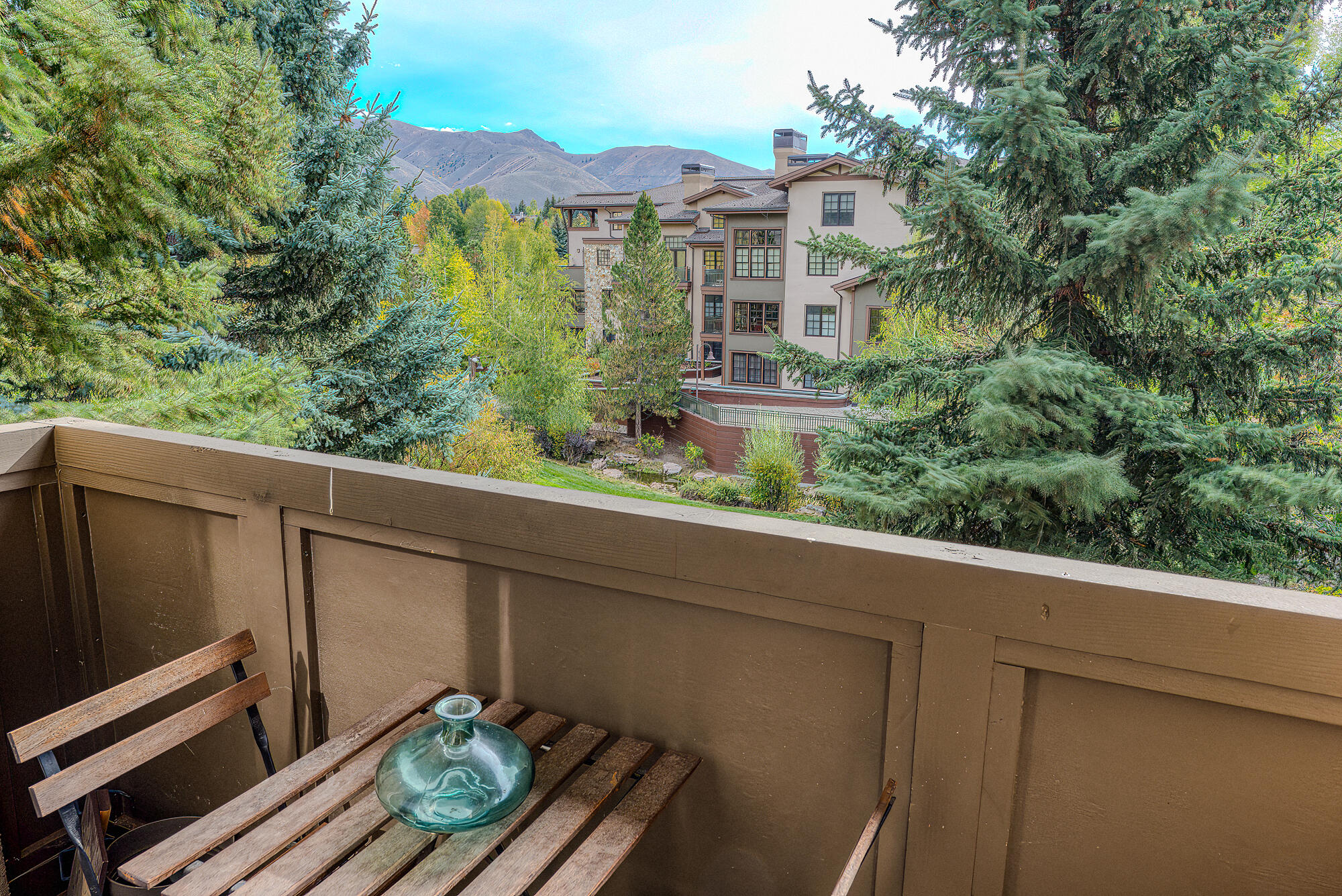 111 Angani Way 2085 Property Photo 4