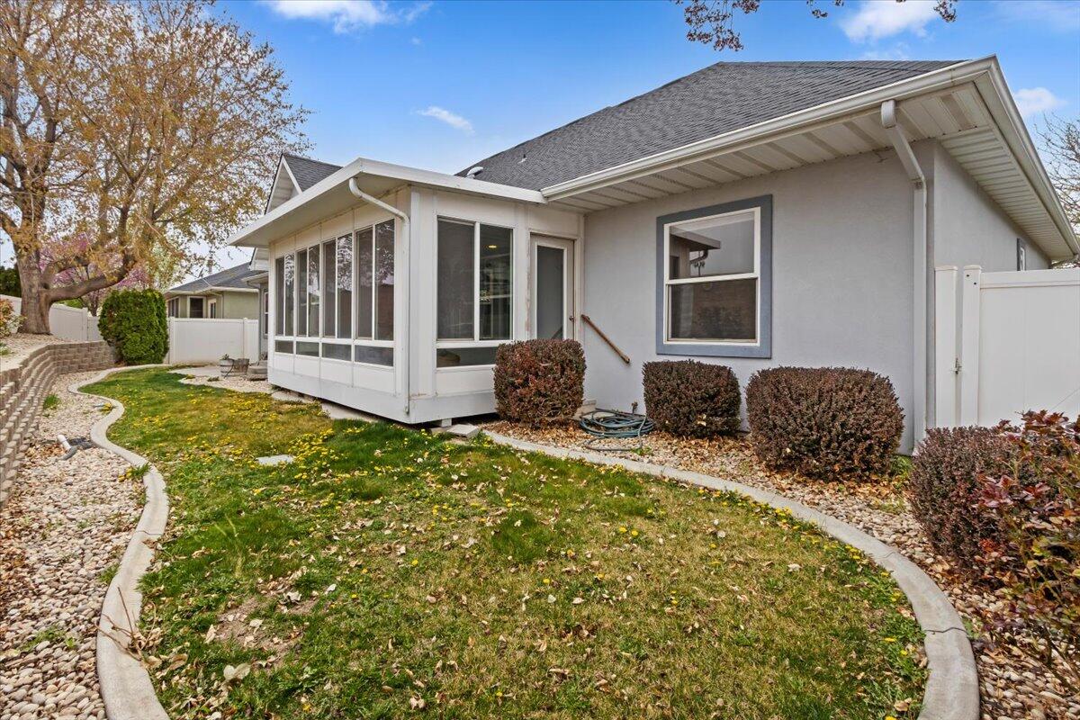 688 Canyon Park Ave Property Photo 43