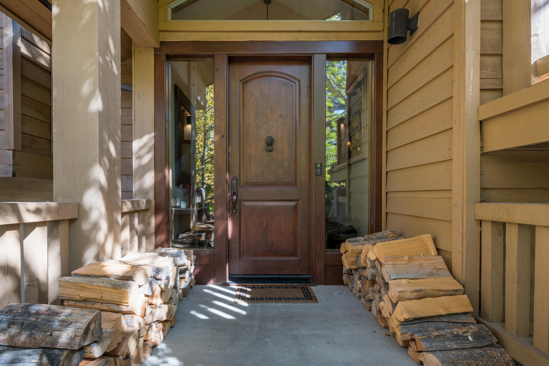 217 Camas Loop Property Photo 2