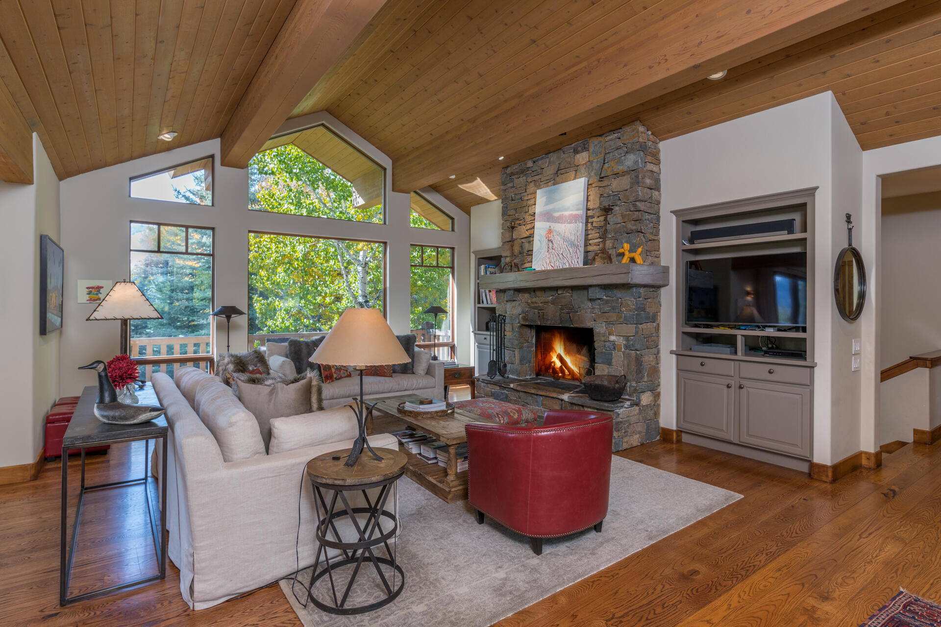 217 Camas Loop Property Photo 5