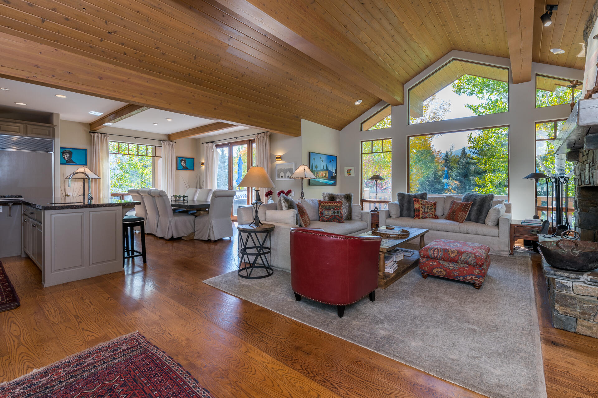 217 Camas Loop Property Photo 6