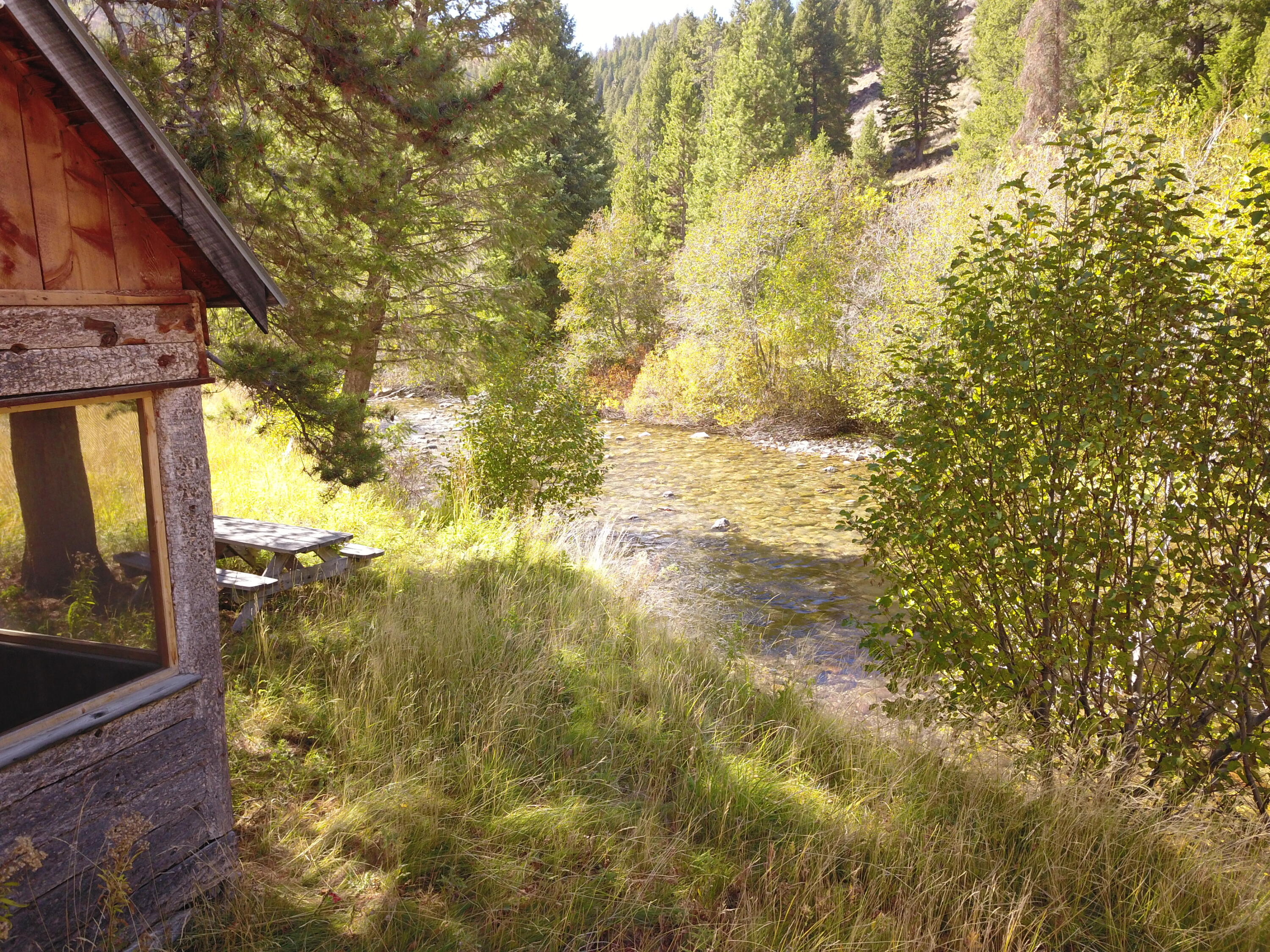999 W Warm Springs Rd Property Photo 3