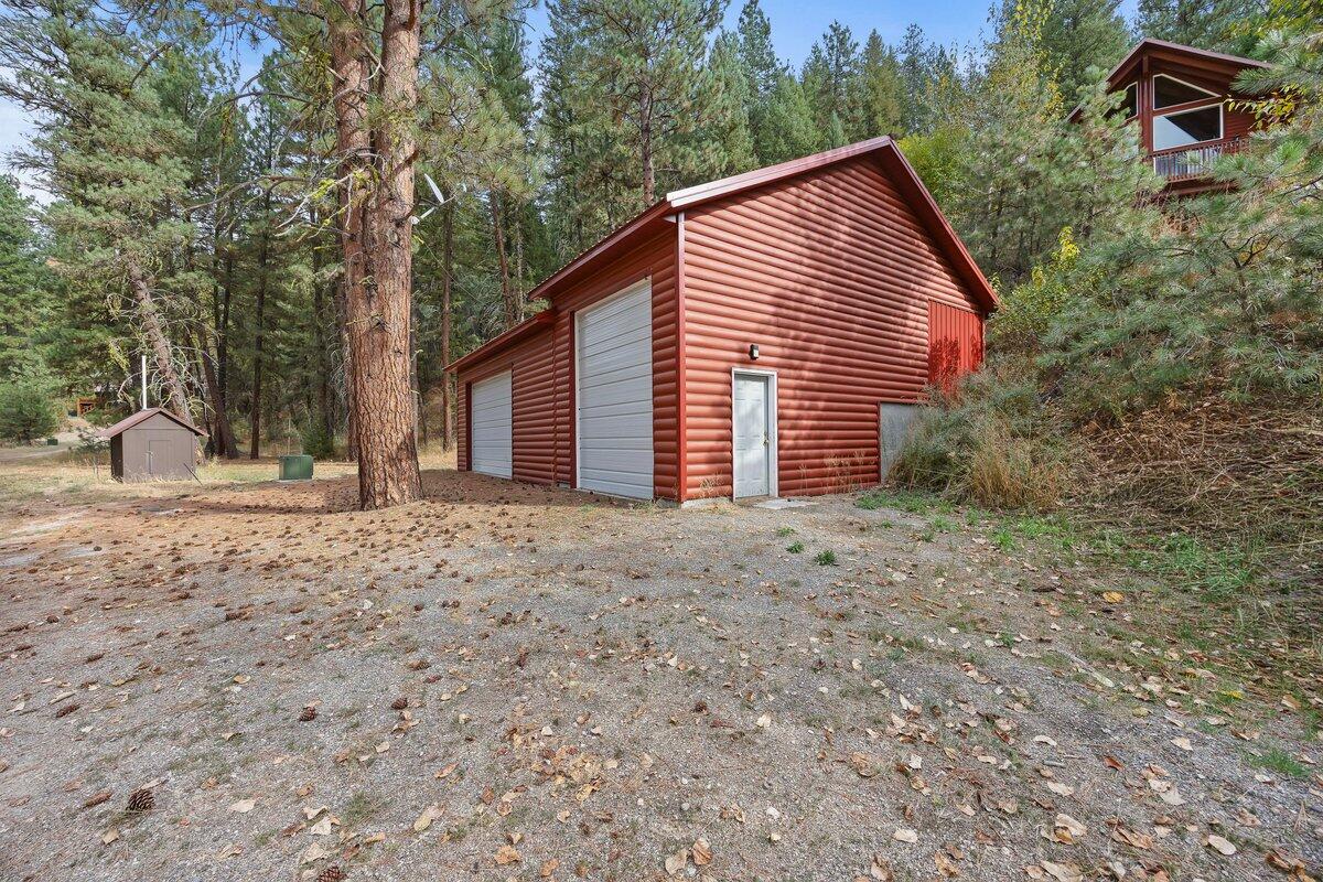 2476 N Pine-featherville Rd Property Photo 40