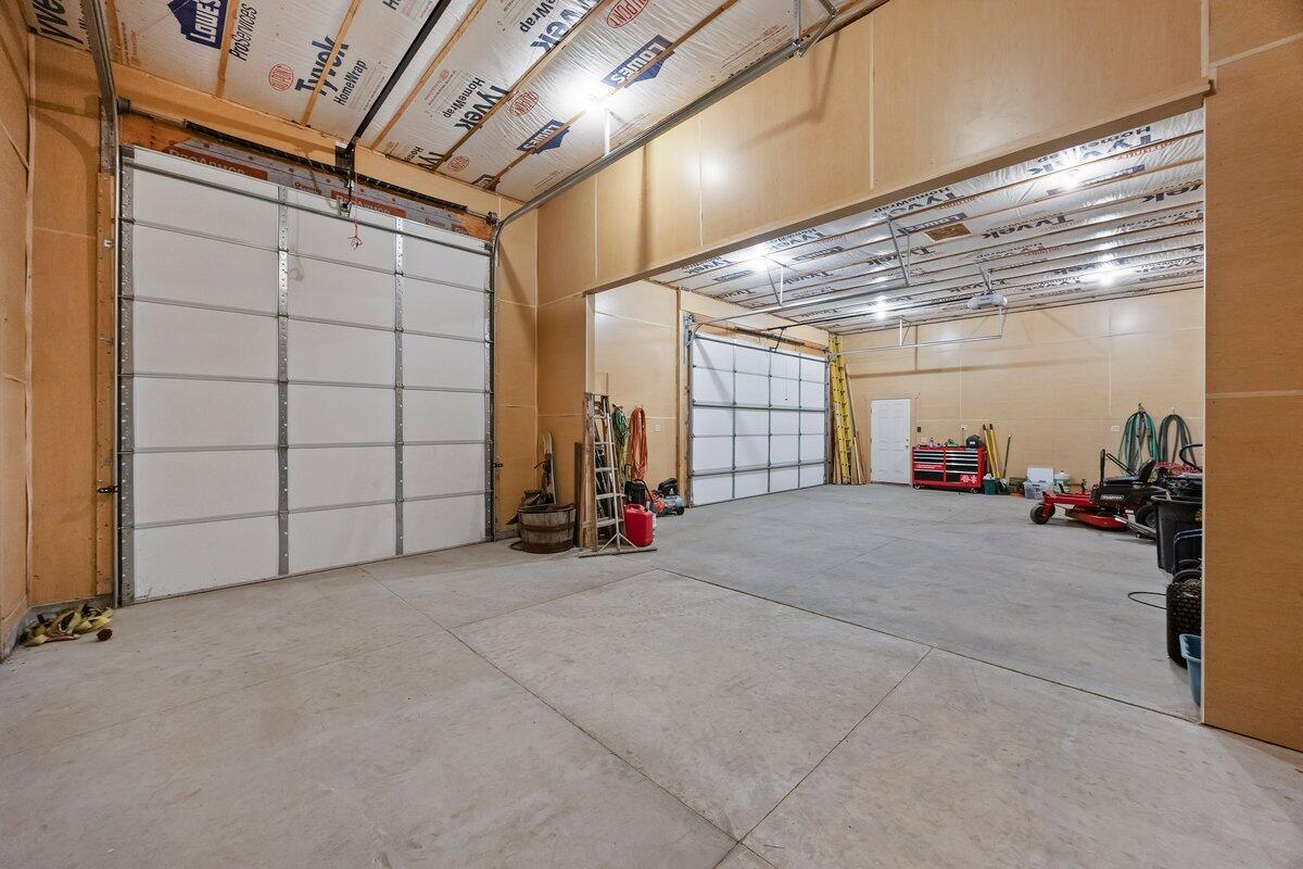 2476 N Pine-featherville Rd Property Photo 41