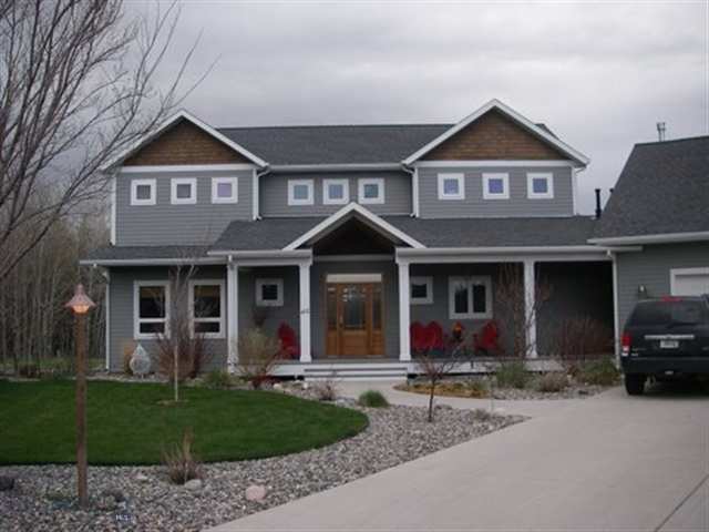 402 Annie Glade Property Photo 1