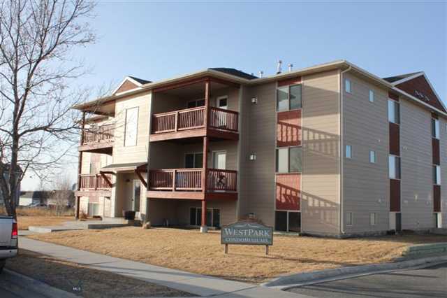 3409 Fallon 1b Property Photo 1