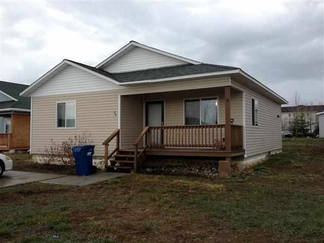60 W Magnolia Property Photo 1