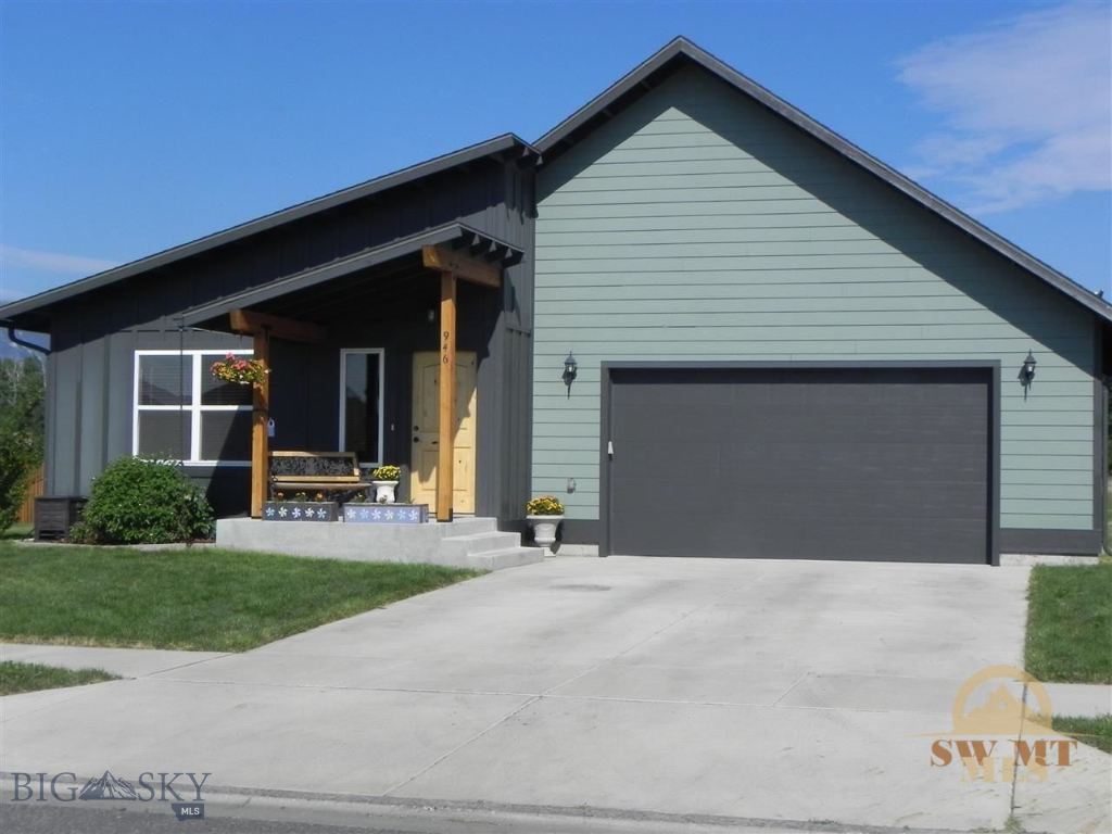 946 Meagher Property Photo 1