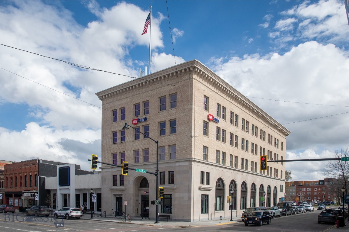 104 E Main Street 3A Property Photo 1