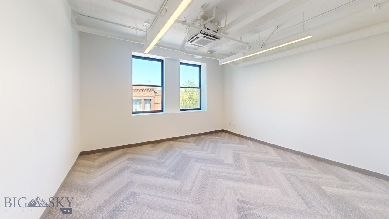 104 E Main Street 3a Property Photo 5