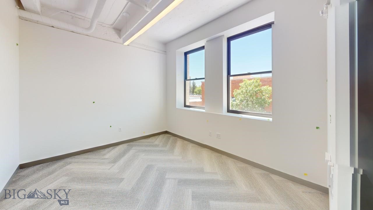 104 E Main Street 3b Property Photo 3