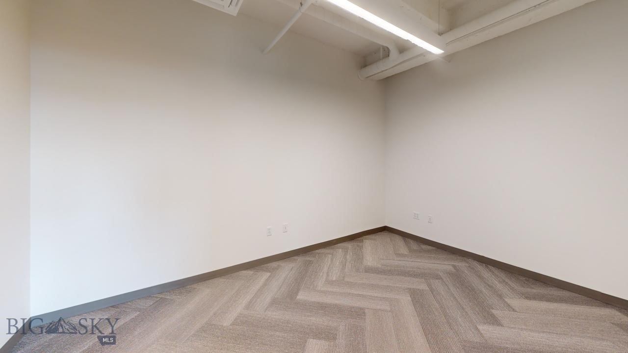 104 E Main Street 4a Property Photo 18