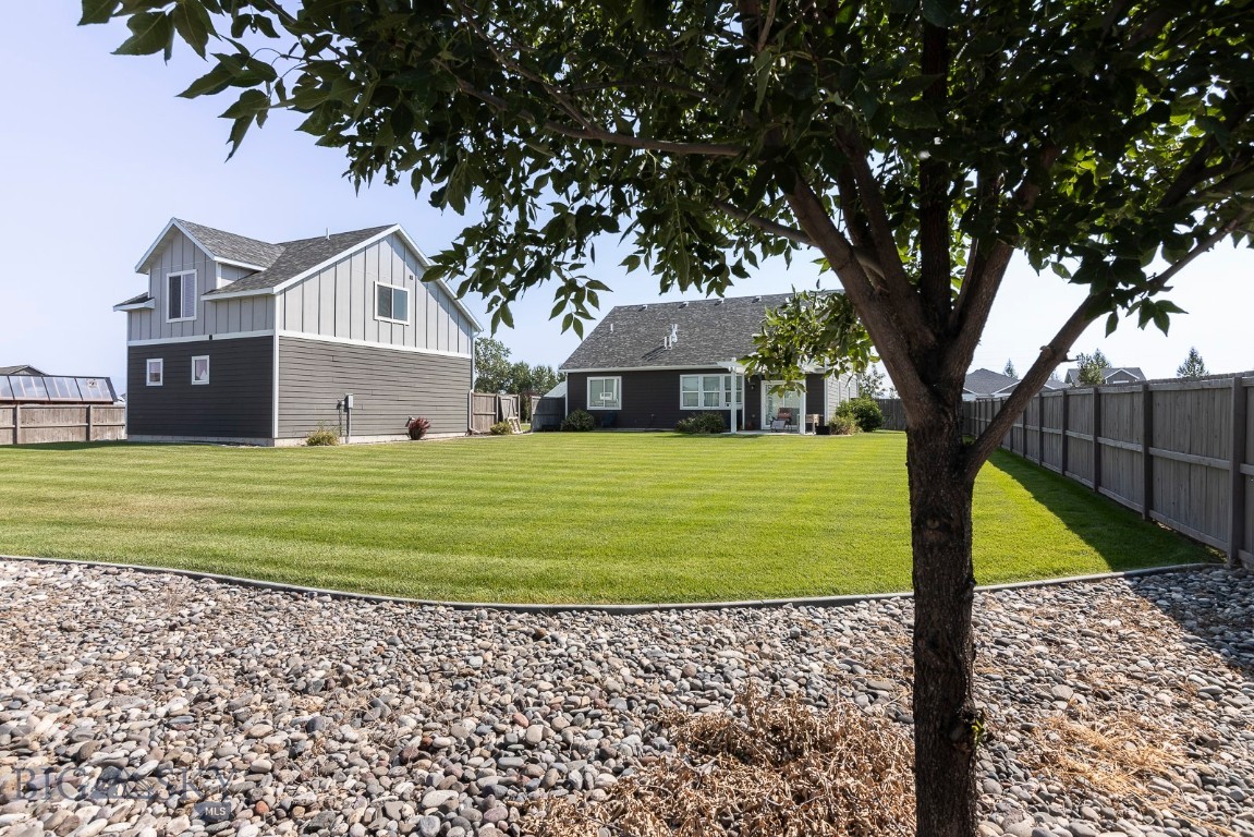 2133 Stewart Loop Property Photo