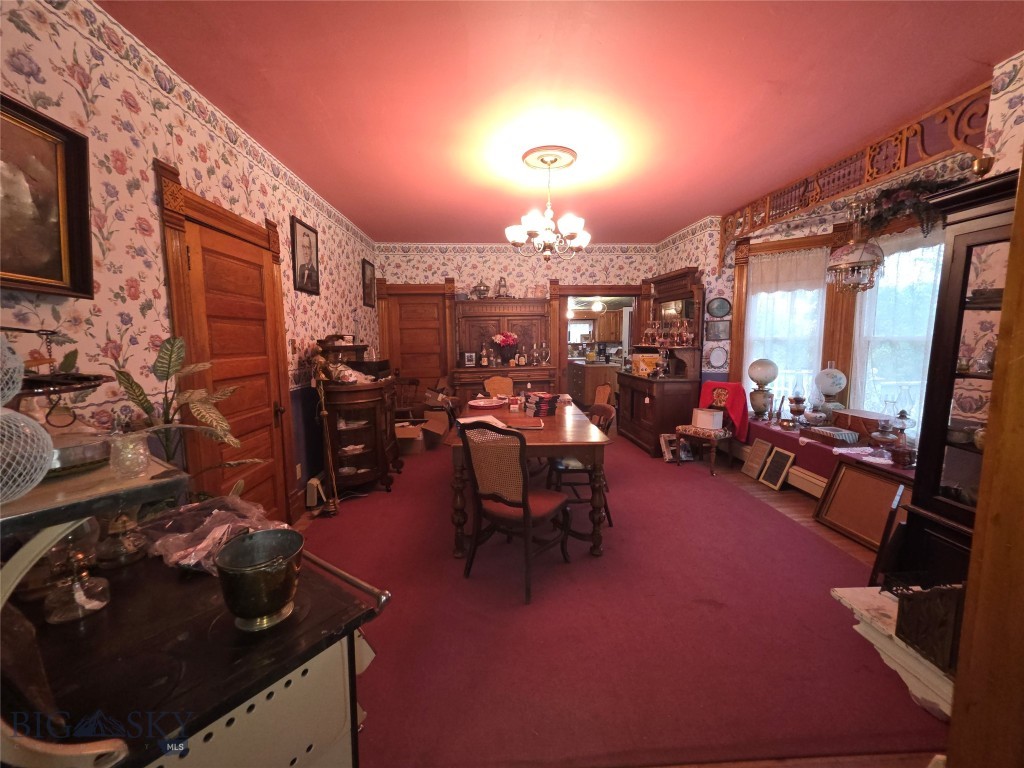 115 E Idaho Property Photo 8