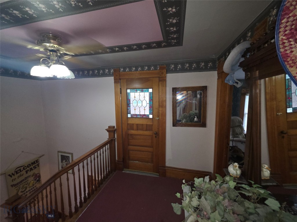 115 E Idaho Property Photo 19