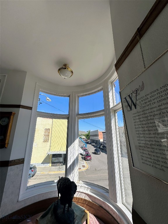 4 S Idaho Street Property Photo 11