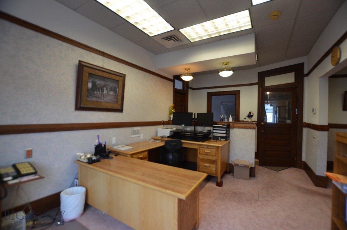 4 S Idaho Street Property Photo 17