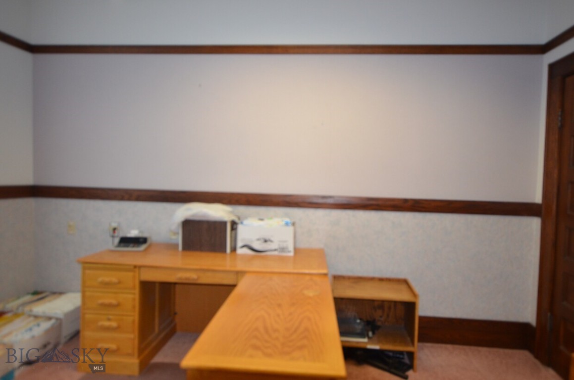 4 S Idaho Street Property Photo 36