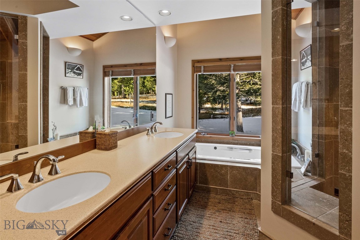 5255 Lone Mountain Trail Property Photo 16