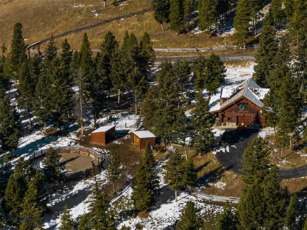 5255 Lone Mountain Trail Property Photo 25