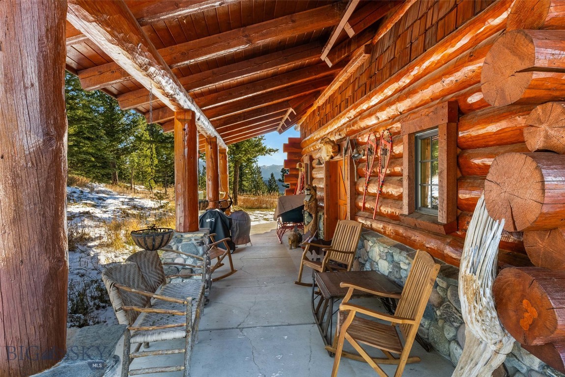 5255 Lone Mountain Trail Property Photo 28