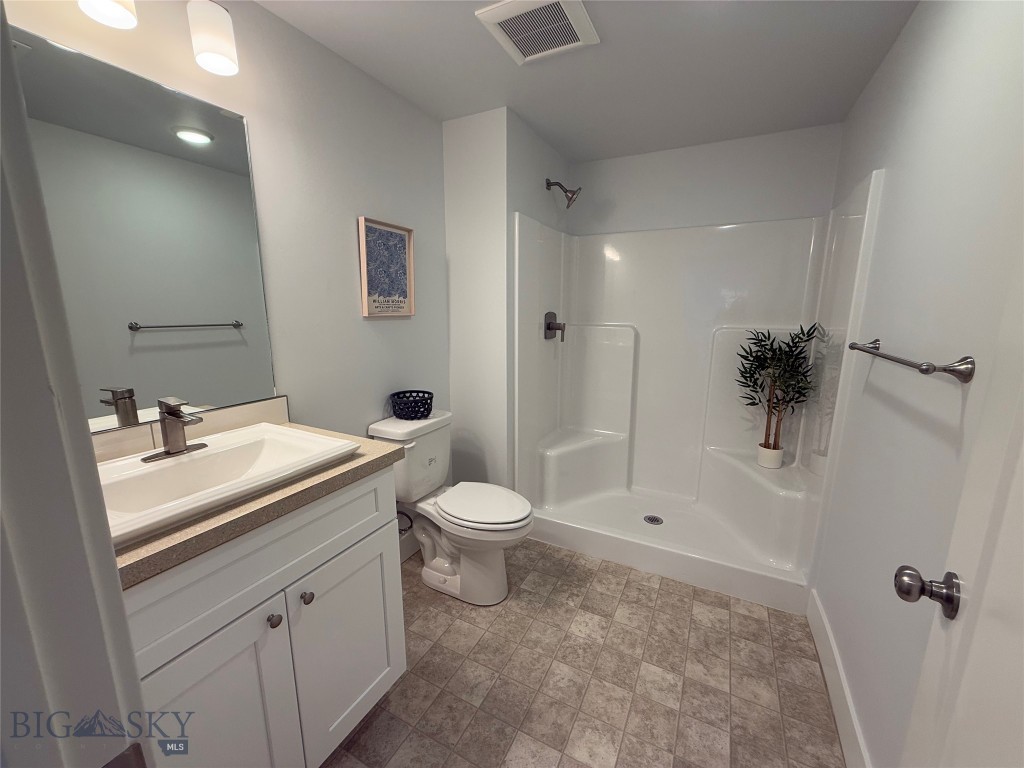 33 Westgate Ave Property Photo 8