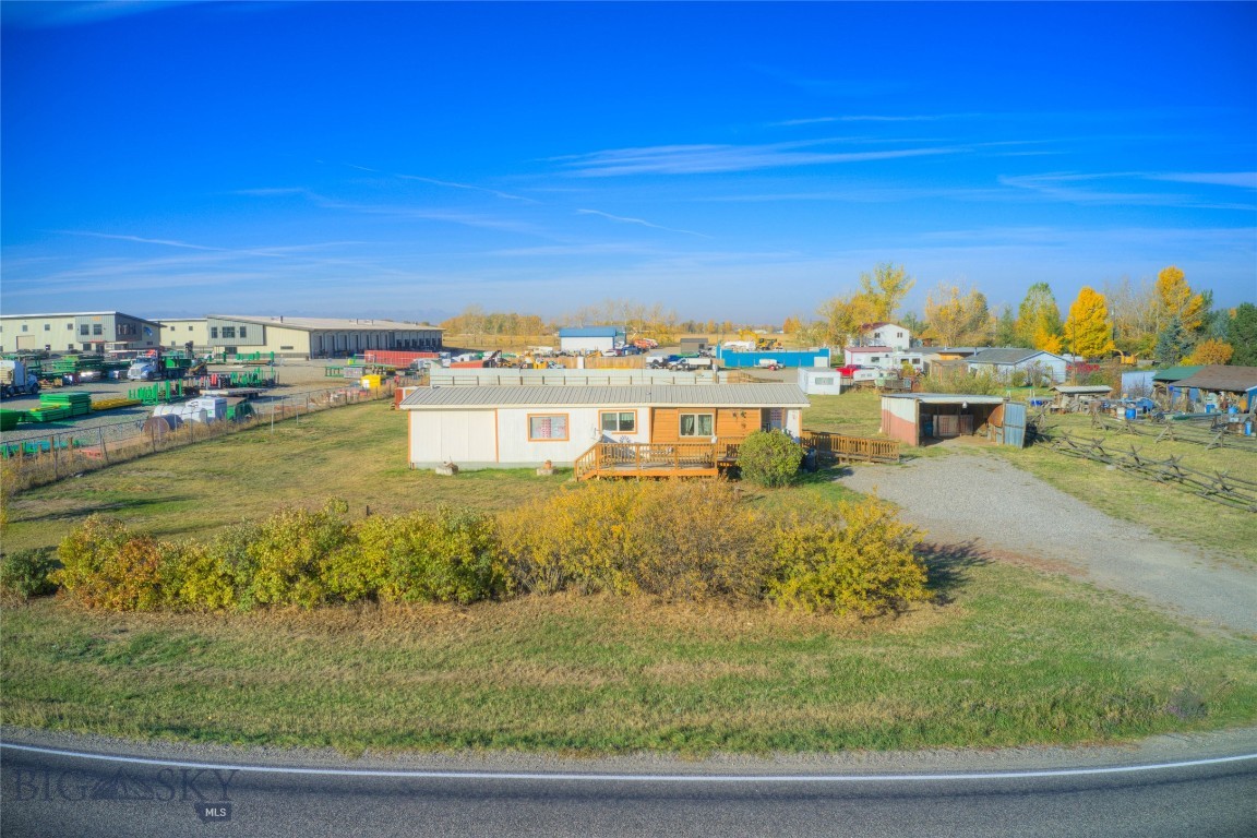 1931 S Alaska Property Photo 9