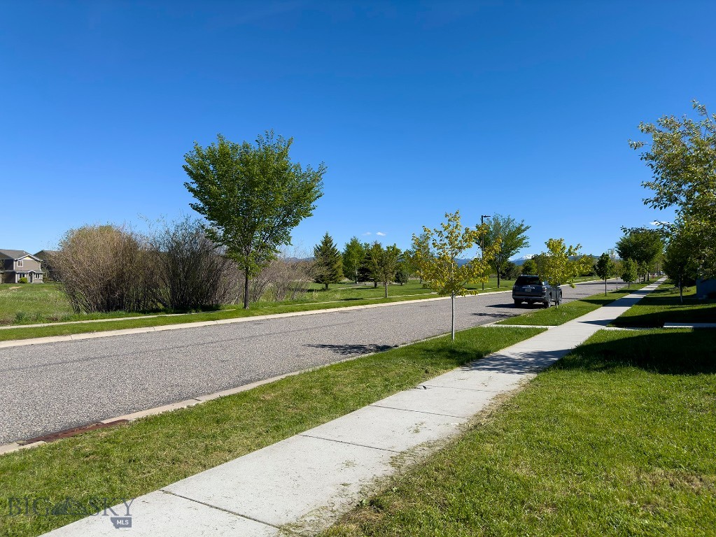 3371 Blackbird Drive Property Photo 10
