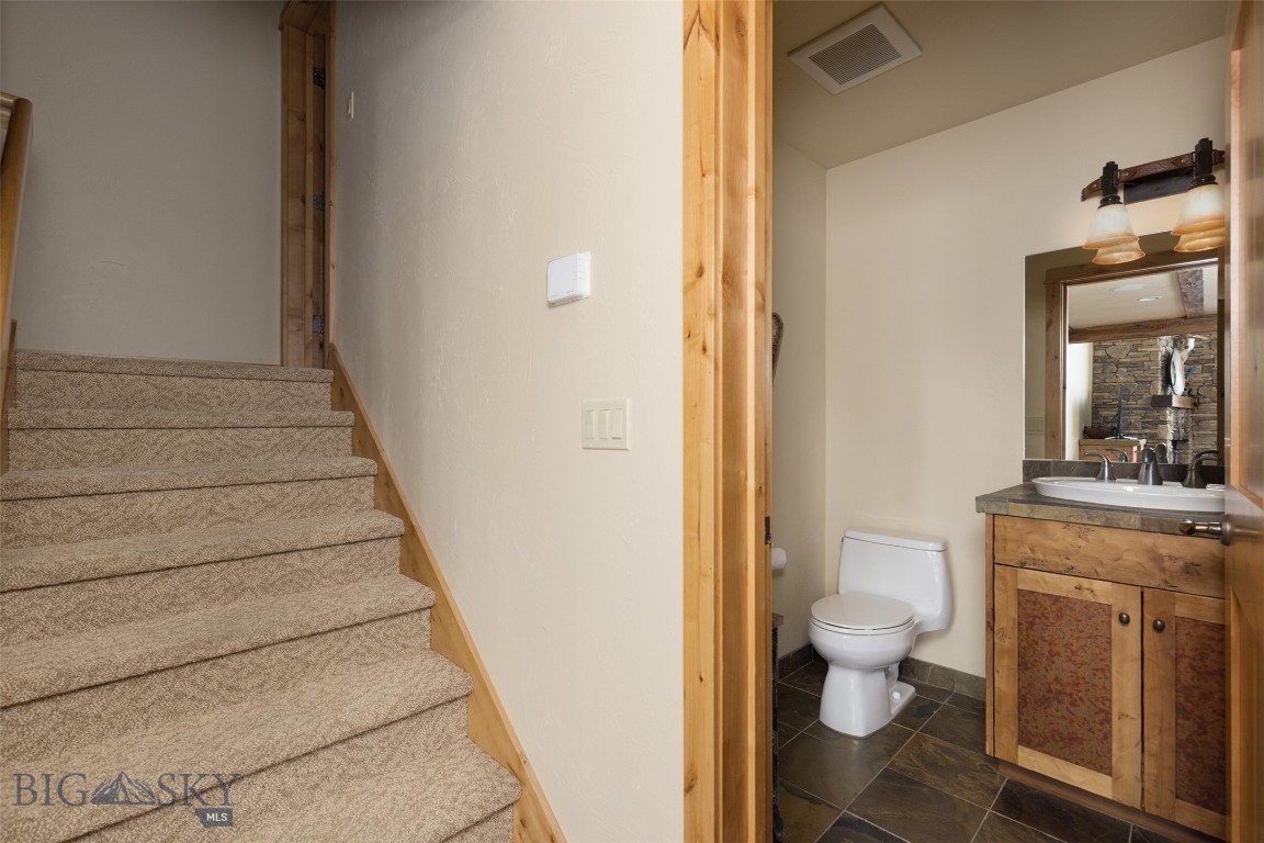 21 Black Eagle Road 28 Property Photo 26